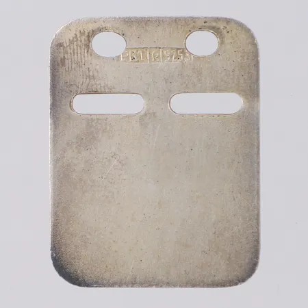 ID-bricka, 29x23mm, gravyr, 925/1000 silver Vikt: 3,8 g