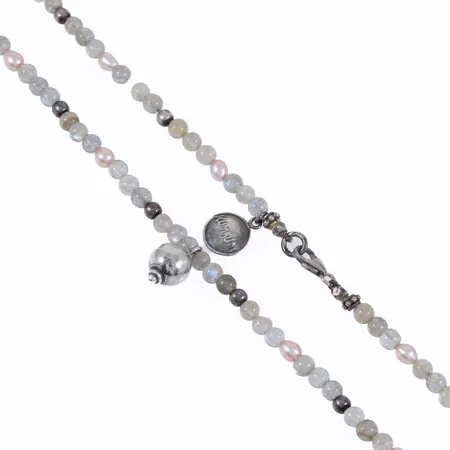 Collier KumKum pärlor stenar och silverdetaljer 42cm, bredd 5mm, 925/1000. Vikt: 69,4 g