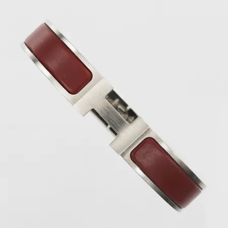 Armband Hermès, Clic Clac H, vitmetall med röd emalj, ref-nr: H703203FB, serie-nr: FI1119, bredd 12mm, reseetui, ytterkartong, manual, kvitto.