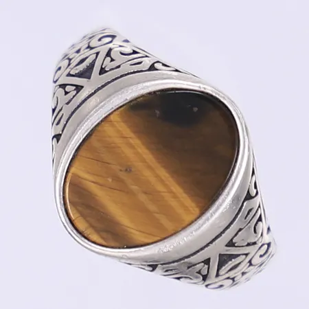 Ring med tigeröga stl 19¼ bredd 4-16mm silver 925/1000 Vikt: 7 g