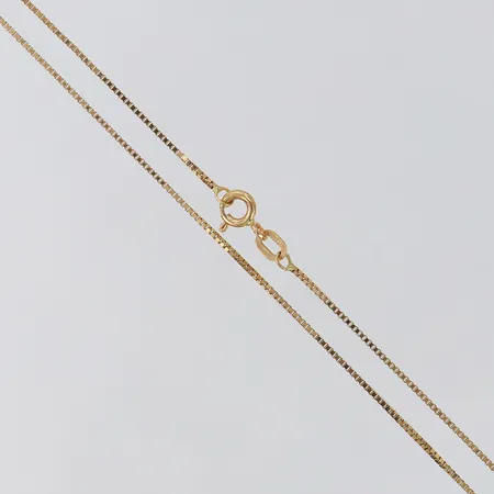 Kedja Venezia längd 50cm bredd 0,8mm 18K. Vikt: 2,8 g