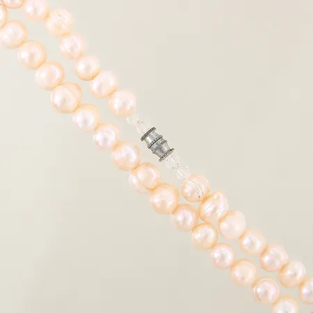 Pärcollier 51st odlade sötvattenspärlor längd 40cm Ø8-9mm, lås i oädel metall bruttovikt 38,9g
