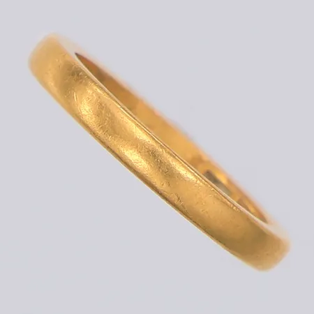 Ring slät stl:15, gravyr, 23K Vikt: 4,4 g