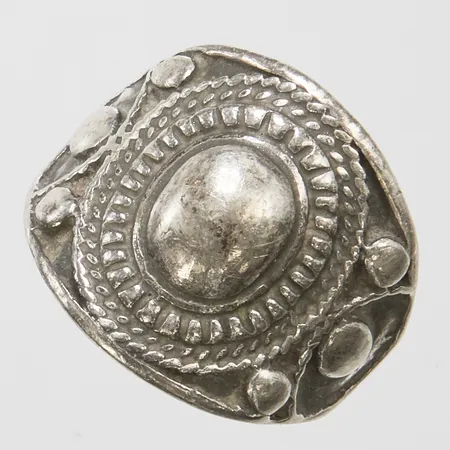 Ring stl:17¼, bredd: 4,1-18,1mm, GHA, silver 925/1000 Vikt: 8,7 g