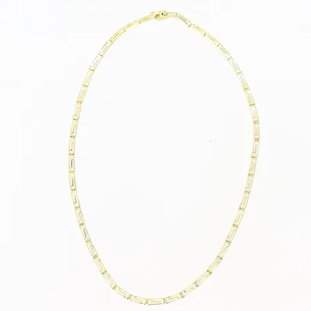 Collier längd 42cm bredd 3,5mm, meanderbård, 14K Vikt: 12,5 g