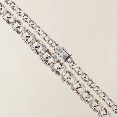 Collier doserad Bismarck längd 43cm bredd 5-10,2mm silver 925/1000 Vikt: 20,5 g