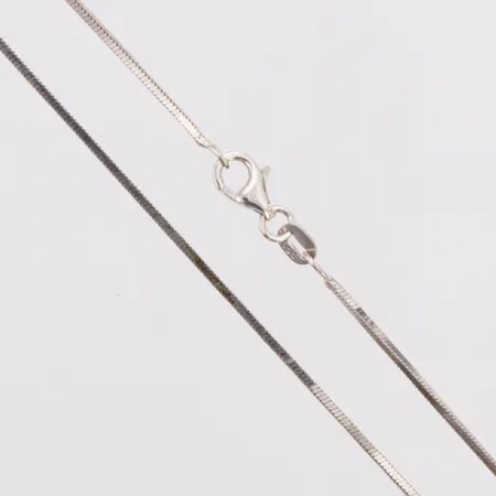 Kedja Venezia längd ca 45cm bredd ca 1mm 925/1000 silver Vikt: 4,8 g