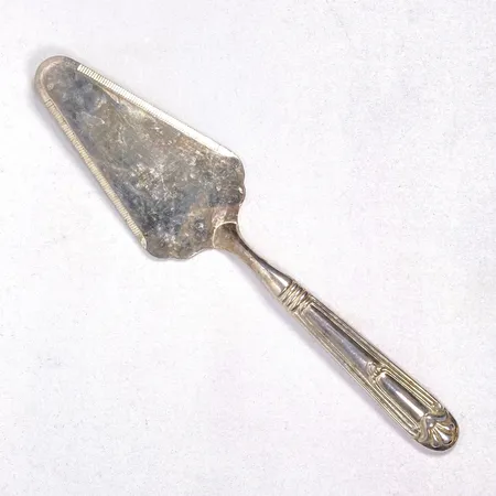 Tårtspade längd oädel metall 27cm