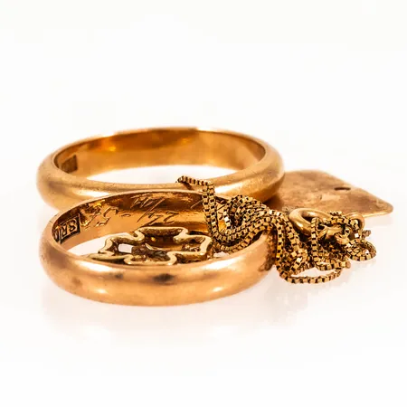 Diverse defekt graverat guld 18K 13,2g.