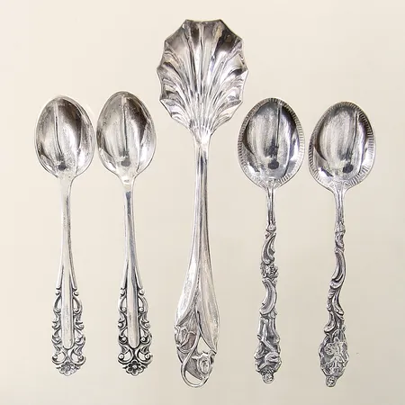 Diverse silverbestick olika modeller/storlekar silver 925/1000 Vikt: 57,8 g