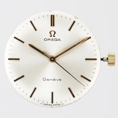 Urverk Omega 601 manuell Ø ca 29mm nummer på urverk 26131956 metall fungerar men behov av service inga tillbehör Vikt: 0 g