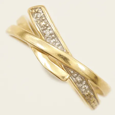Ring med diamanter 3xca0,005ct stl:16 bredd 6,0mm fattning i vitguld GHA 18K Vikt: 2 g