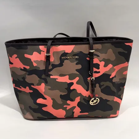 Väska Michael Kors Poppy Camouflage, 36x28x18cm, guldfärgade detaljer, fint skick, inga tillbehör