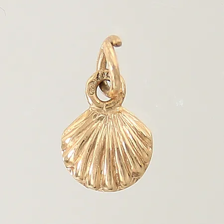 Hänge snäcka 10x8mm ögla defekt 18K Vikt: 0,8 g