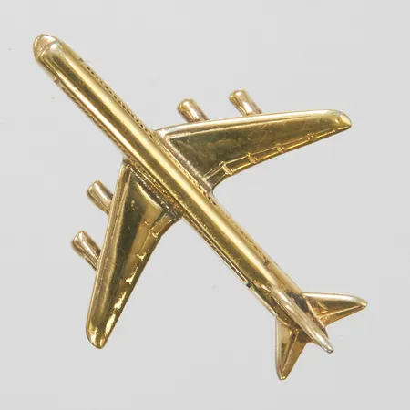 Hänge flygplan 27,2x22,1mm, något missfärgat, förgyllt silver 925/1000 Vikt: 2,3 g