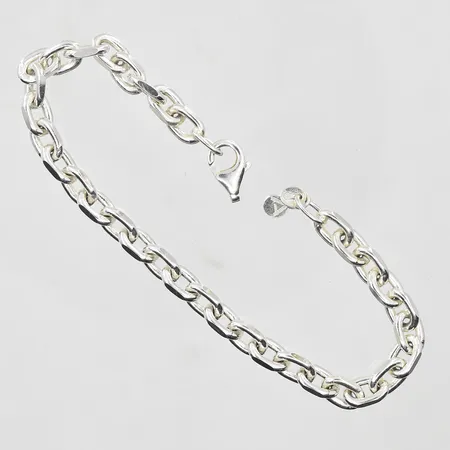 Armband Ankar längd 19½cm, bredd 6mm, defekt lås, silver 925/1000. Vikt: 17,5 g