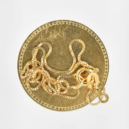 Diverse defekt guld, 18K. Vikt: 3,6 g
