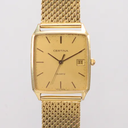 Herrur Certina quartz går ej , 28x35mm 14k, armband i 18ktotallängd 20cm bruttovikt 84,3gr Vikt: 84,3 g