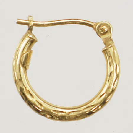 Udda örhänge längd 13,2mm bredd 13,5mm 18K Vikt: 0,4 g