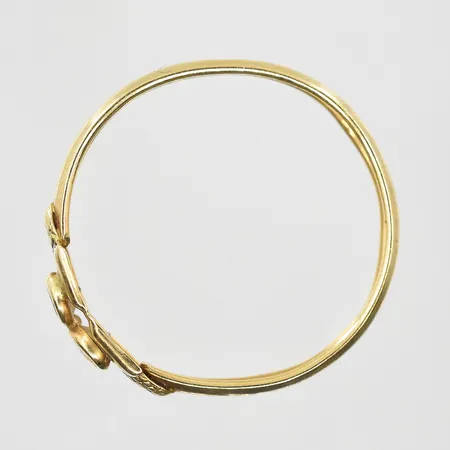 Diverse defekt guld med stenar, 14K. Vikt: 0,9 g