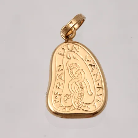 Hänge runsten, mått 9,5x18,5mm, 18K, 0,63g.