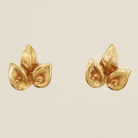Örhängen längd 8,4mm bredd 8,3mm 18K Vikt: 1,2 g