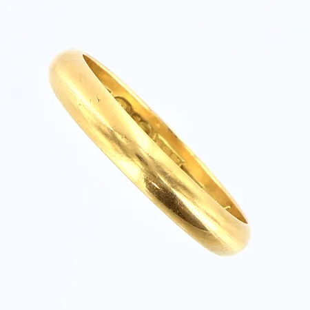 Ring slät stl:20½, bredd 3,5mm, gravyr, 18K Vikt: 4,7 g