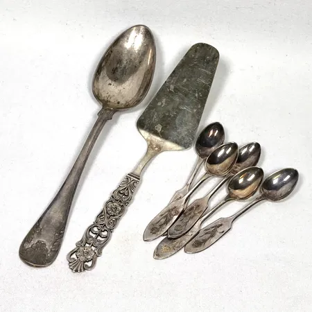 Diverse bestick silver 830-925/1000 Vikt: 164,2 g