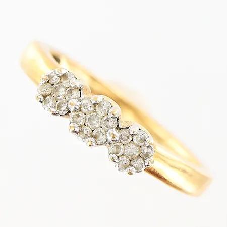 Ring med diamanter 21 x ca 0,005ct, Guldfynd, stl:16, bredd 1,5-4mm, 18K  Vikt: 2,8 g