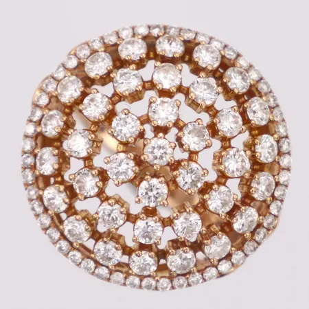 Ring diamanter ca 37x0,03ct st, ca 49x0,005 ct st, stl: 16,½ 18K Vikt: 6,3 g