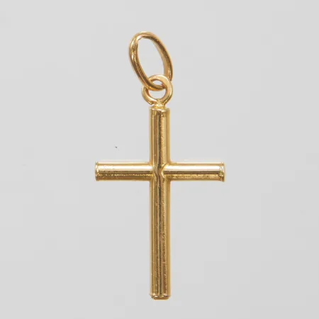 Hänge kors 29,5x13,7mm, liten buckla, 18K Vikt: 0,8 g
