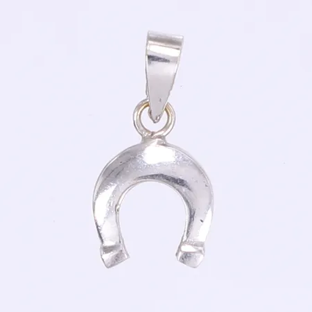 Hänge hästsko längd inkl ögla 20mm bredd 10mm vitguld 18K Vikt: 1,3 g