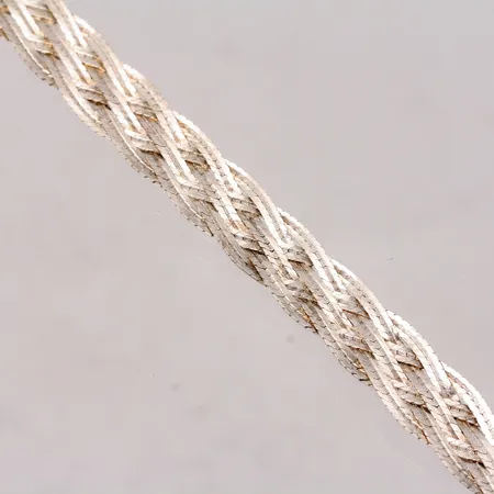 Armband 18-20cm flätad pressad pansar, bredd 8mm, Guldfynd, Silver 925/1000, 5,15g.