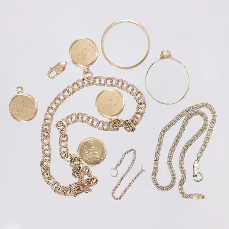 Diverse guld, defekt, gravyr, 18K Vikt: 16,4 g