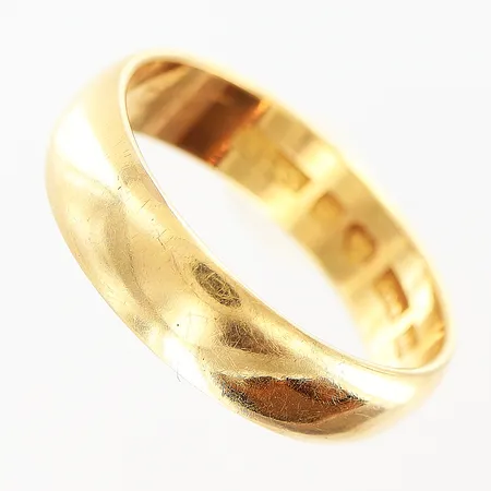 Ring slät stl:19½, bredd 5,5mm, gravyr, tunna repor, 18K Vikt: 6,2 g