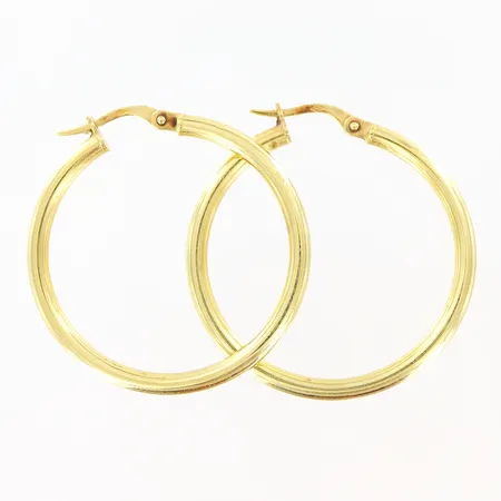 Örhängen creoler Guldfynd längd Ø30mm, bredd 2mm, små bucklor, 18K  Vikt: 2,8 g