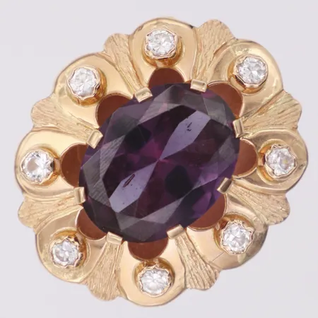 Ring troligen blålila syntetisk safir & vita stenar stl 21¼, bredd 10-35mm, gravyr, 14K Vikt: 25 g