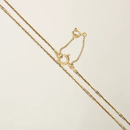 Kedja längd 46,5cm bredd 1,2mm säkerhetskedja 18K Vikt: 7,8 g