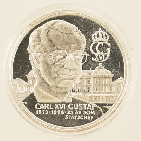 Mynt Kungariket Sverige Ø36mm Carl XVI Gustav 1973-1998 25år som statschef plastetui silver 925/1000 Vikt: 26,5 g