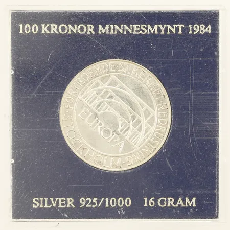 Minnesmynt 100kr Sverige 1984 Ø32mm slitage plastetui silver Vikt: 16 g