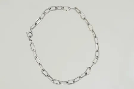 Armband ankar längd 19 cm bredd 4 mm, silver Vikt: 3,9 g