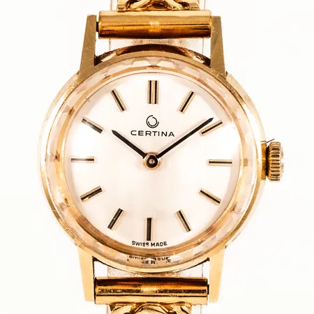 Damur Certina guld 18K manuell Ø22mm, safirglas, länk 17,5/18cm 18K, gravyr initialer. Bruttovikt 29,5g.