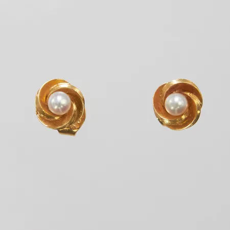 Örhängen knutar med odlade saltvattenpärlor Ø3,7mm, motiv Ø8-8,5mm, svenska stämplar, 18K Vikt: 2 g