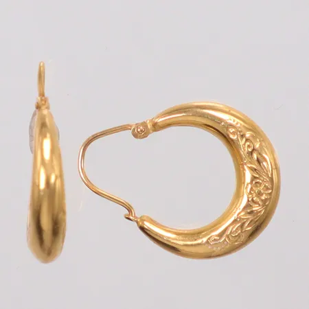 Ett par örhängen stl:17mm 18k Vikt: 2,2 g
