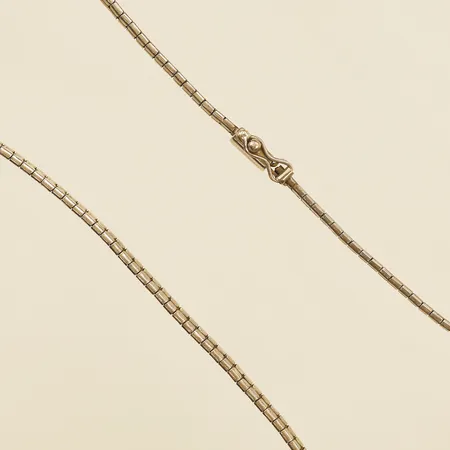 Collier halvstelt längd 41,2cm bredd 3,3mm silver 835/1000 Vikt: 14,3 g