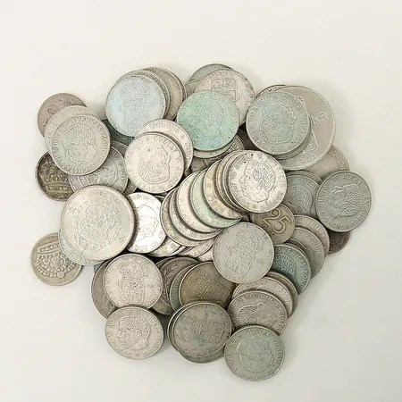 86 mynt olika valörer 10öre-5kr, silver 400/1000 Vikt: 587,9 g