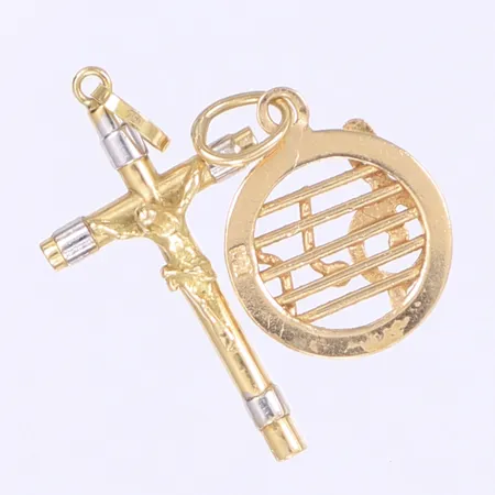 Diverse defekt guld 18K Vikt: 1,9 g