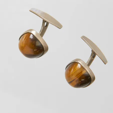 Manschettknappar med tigeröga ca 16x16mm, svenska stämplar, 830/1000 silver, bruttovikt: Vikt: 0 g