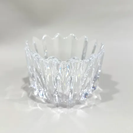 Skål Fleur Jan Johansson för Orrefors höjd 8cm Ø16mm smärre nagg vid en kant etikettmärkt Skickas med paket.