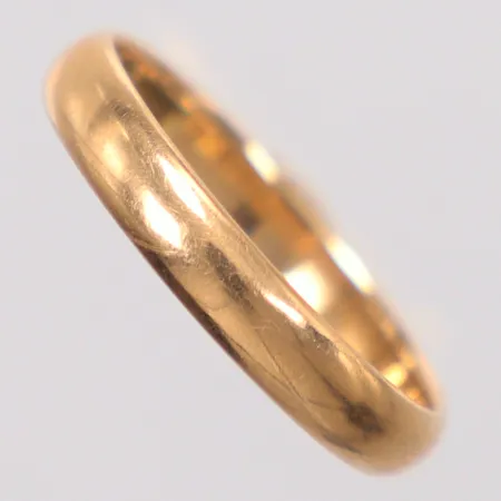 Ring slät gravyr 18k Vikt: 3,5 g